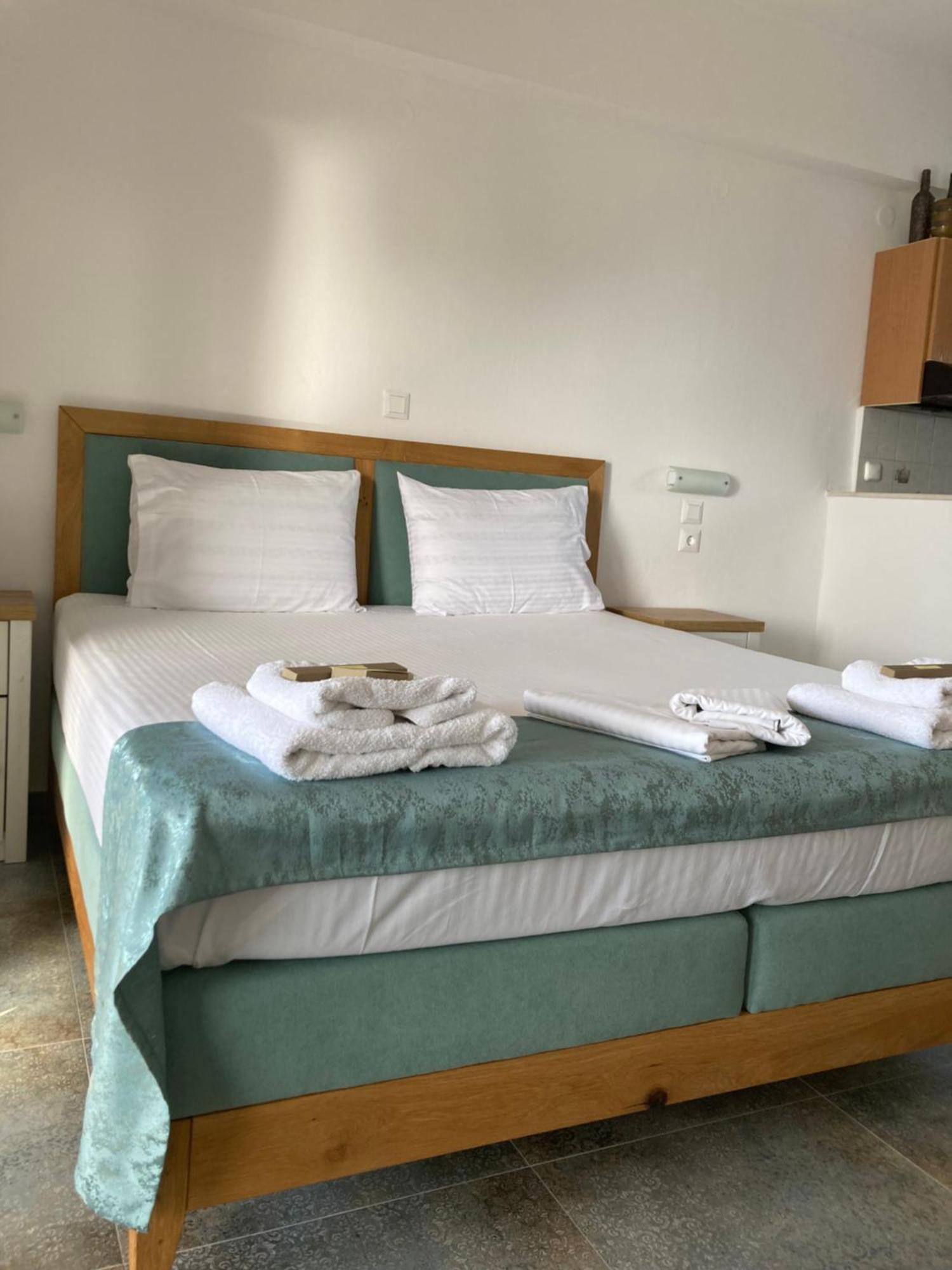 Marianna Sea View Afitos Apartment Ngoại thất bức ảnh