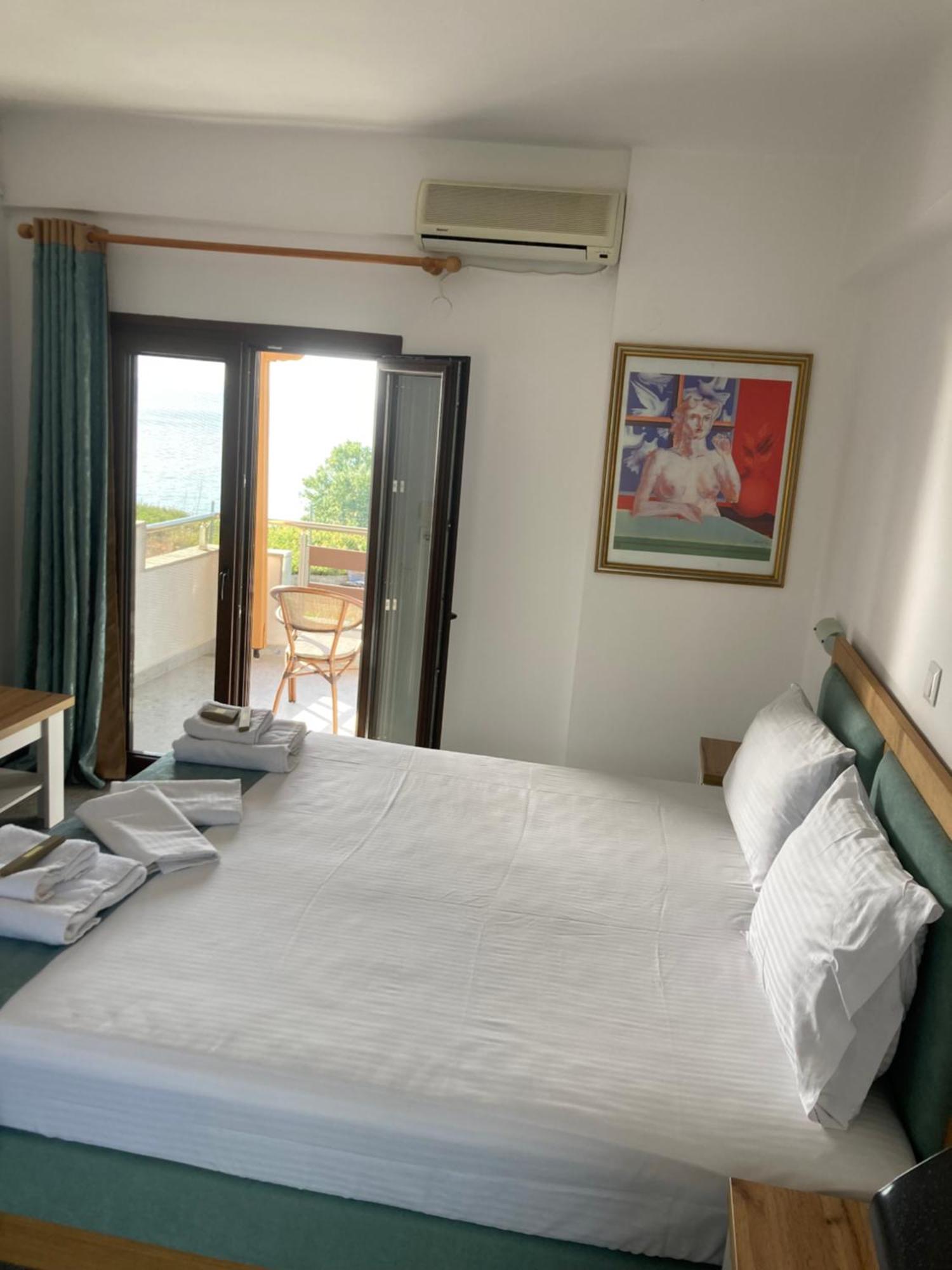 Marianna Sea View Afitos Apartment Ngoại thất bức ảnh